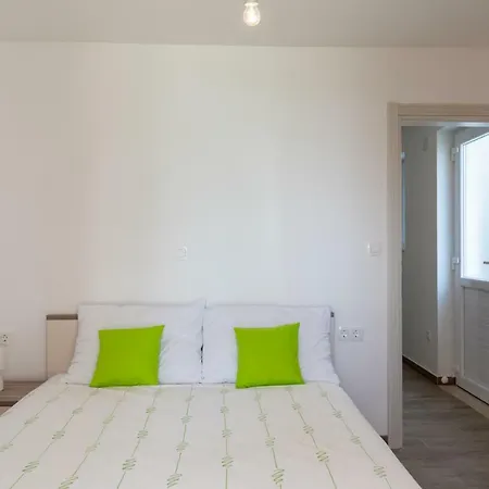 Nike Appartement Mlini